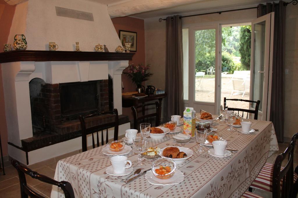 Bed and Breakfast Mas De La Douceur Saint-Andiol Экстерьер фото